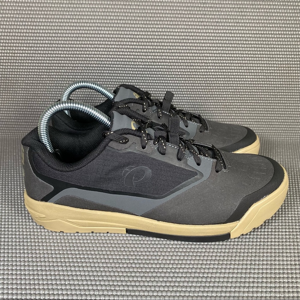 🆕 PEARL IZUMI X-Alp Launch Shoes Men’s Size 39.5 EU  7 US Color Dark Gray